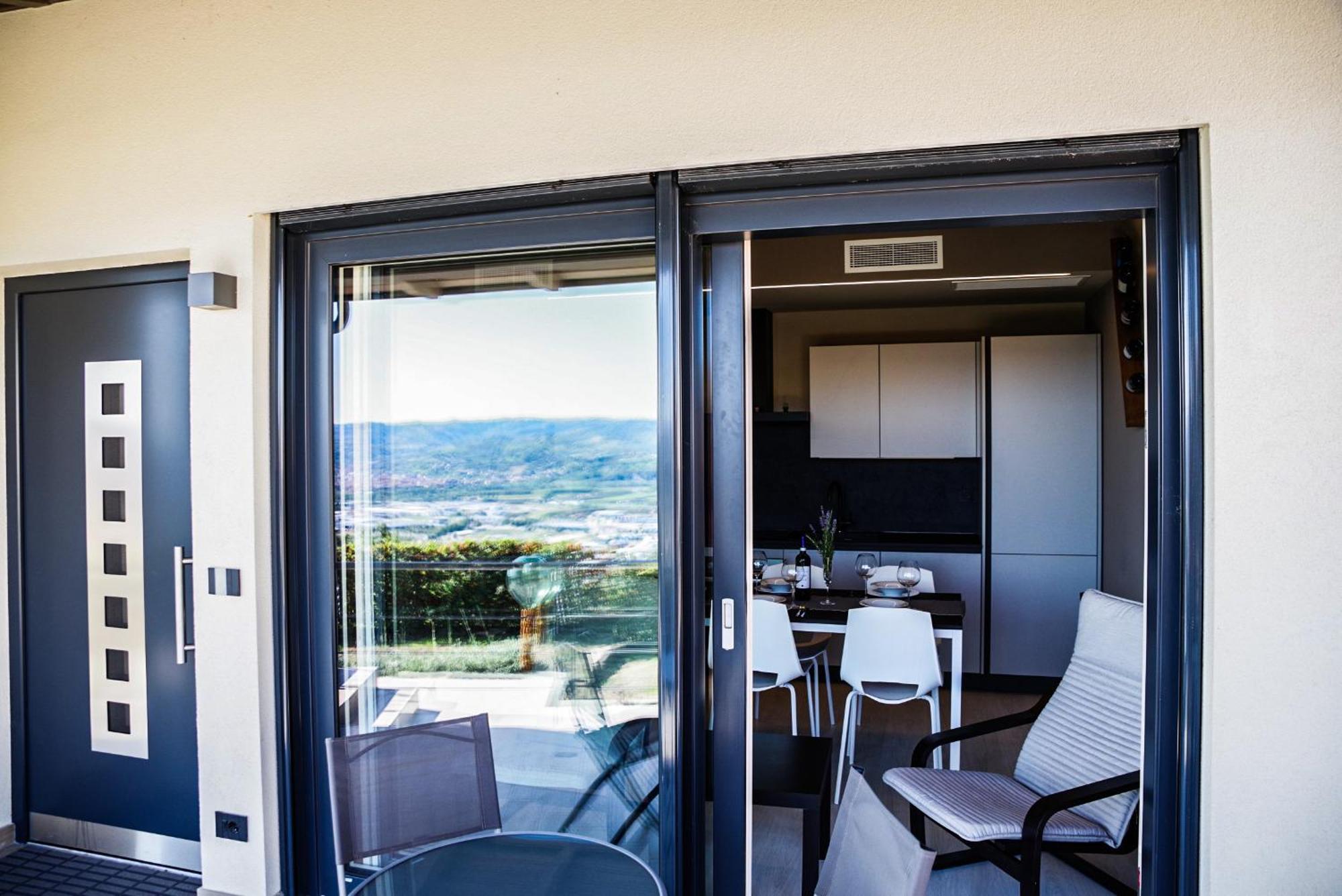 Vista Langhe - Cerratohouses Guarene Exterior foto